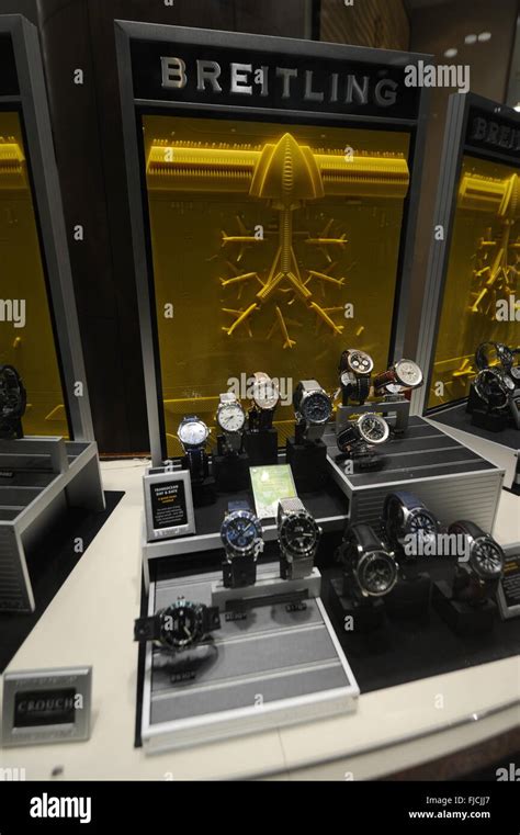 breitling display